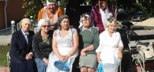 DSC00586 520x245 - Помощь в подготовке к престольному празднику