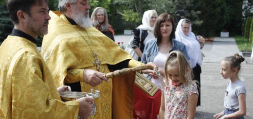 В школьном храме прошли торжества, посвященные 25-летнему юбилею со дня прославления Иоанна Кронштадтского