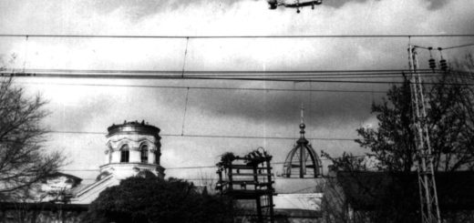 Архивное фото:Михайловский собор в дни своего возобновления