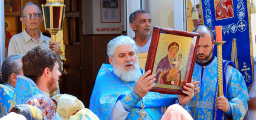 Священнослужители и миряне Пятигорья прославили Смоленский образ Пресвятой Богородицы