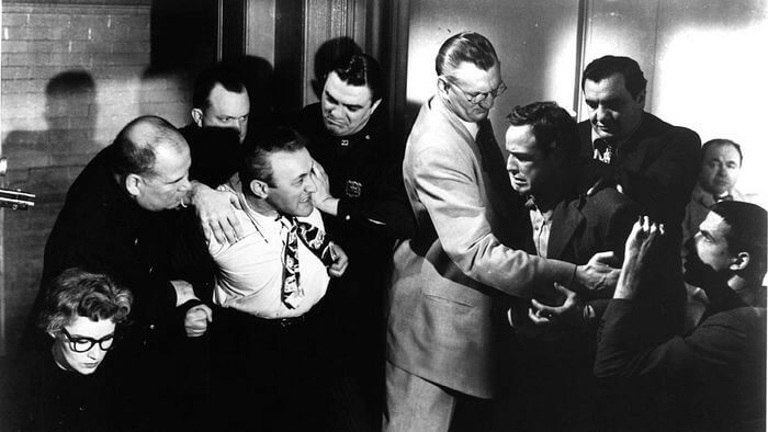 Кадр из фильм «В порту»