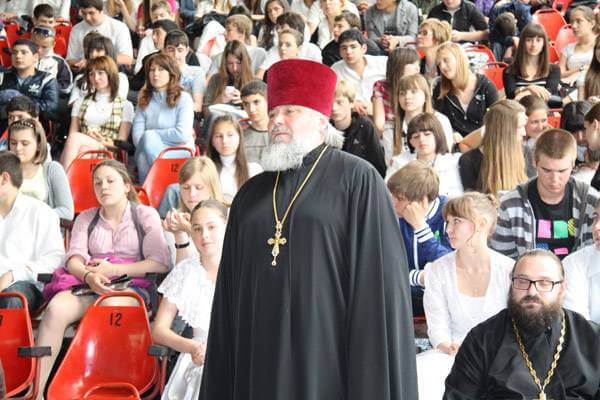 В рамках дня славянской письменности и культуры, архиепископ Феофан встретился с молодежью Пятигорска