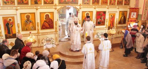 Архиепископ Феофилакт совершил поминовение усопших в Георгиевском храме