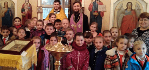 Литургия в Школьной домовой церкви им. Иоанна Кронштадского